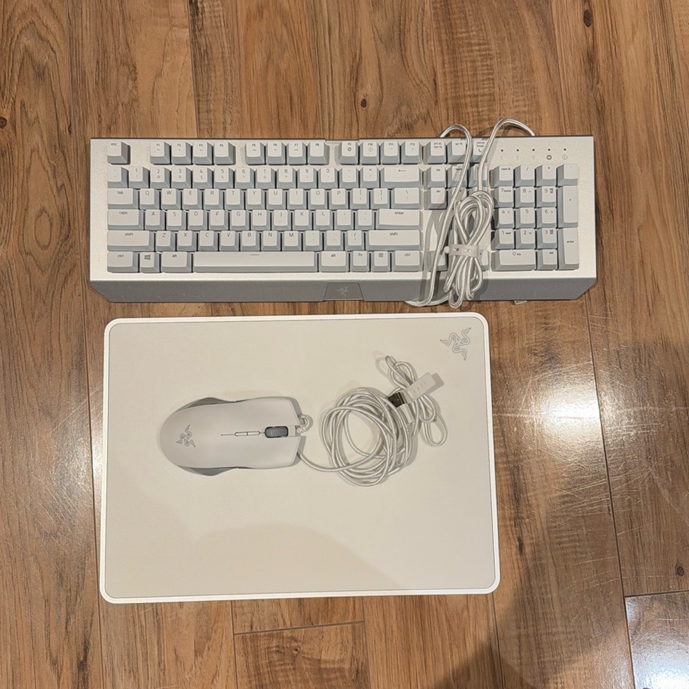 Razer Keyboard Mouse And Pad
